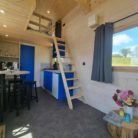 Maison Renovee, Piscine Privee - 18 Pers. Country house Sail-les-Bains